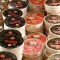 Франция не намерена менять традиционную упаковку сыра Камамбер на экологичную