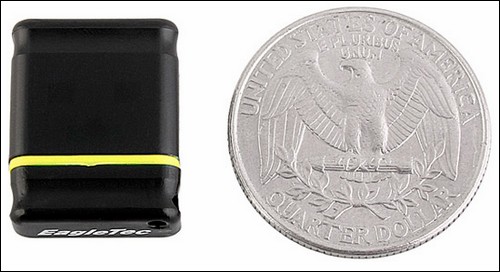 Нано-флэшка EagleTec USB Nano Flash Drive.