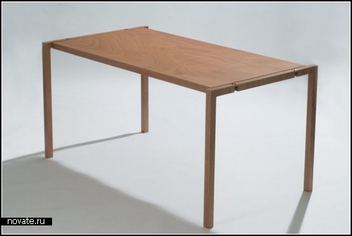 Проект самого плоского стола от Лодовико Бернарди (Lodovico Bernaradi)