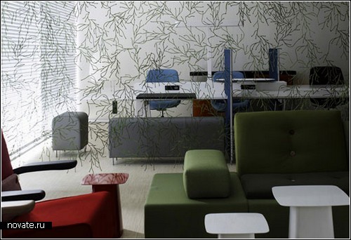 Интерьер отеля Citizen-M, оформленный оригинальной дизайнерской мебелью