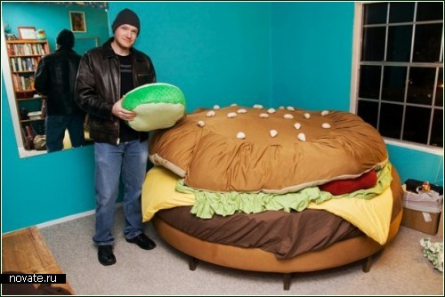 The Hamburger Bed. Не поесть, так полежать