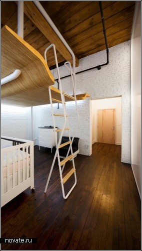 *Летающая кровать* от L. McComber Architects