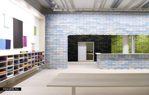*Текстильные чешуйки* для стен. Дизайнеры Ronan & Erwan Bouroullec