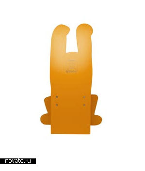 Оранжевый стул-непоседа от Keith Haring