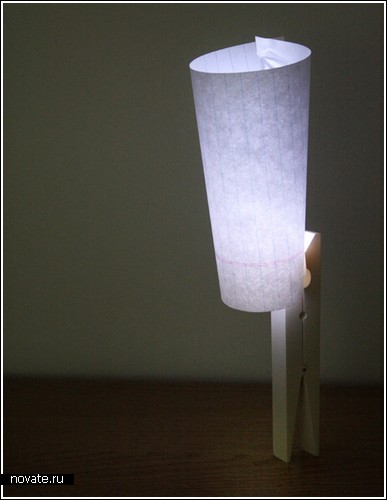 Лампа-прищепка от Sungho Lee