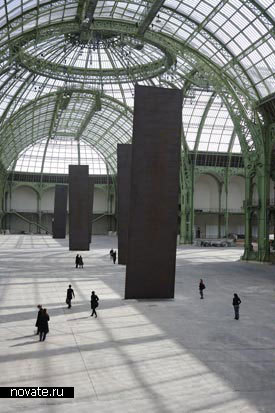 Инсталляция «Прогулка» от Richard Serra
