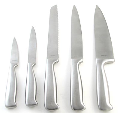 Ножи в комплекте