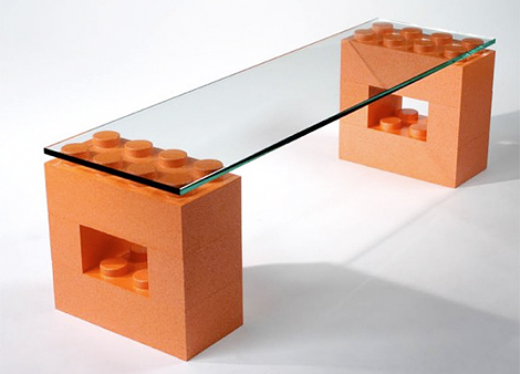 Сборная-разборная мебель из кубиков Лего