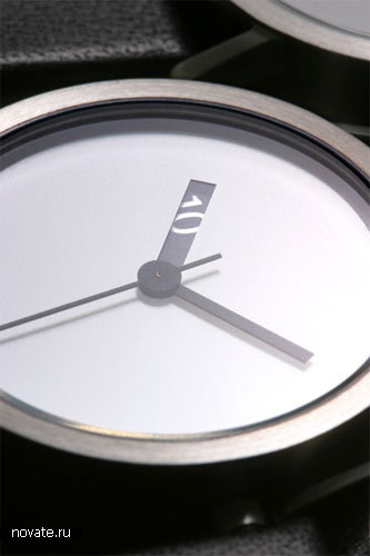 Часы Normal Timepieces от Ross McBride