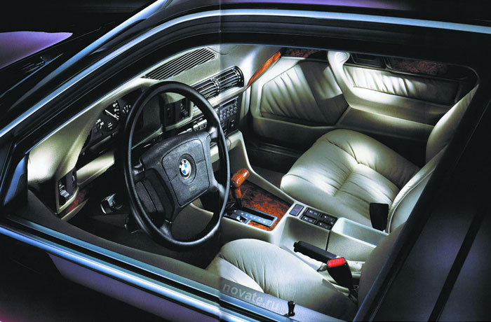 Богатные комлектации BMW E34 1995 года включали в себя не только электропакет, но и подушку безопасности / Изображение Novate.ru