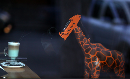 немножко кофе для светильника Electro Giraffe