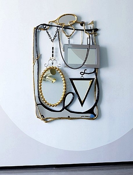 Почти арт-инсталляция: художественный дизайн зеркала Bazaar Mirror для украшения интерьера