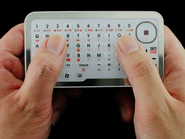 Donya, мини-клавиатура для мобильных устройств
