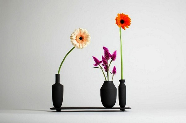 Чрезвычайно устойчивые магнитные вазы из серии Tangent