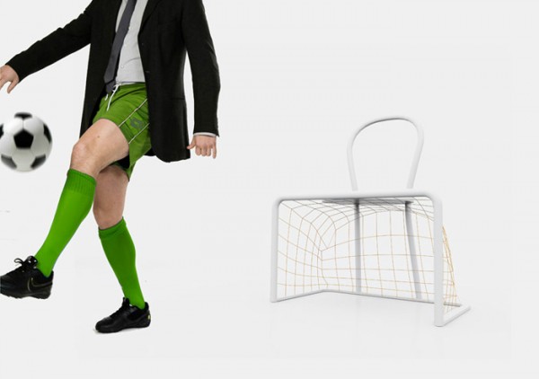 Lazy Football Chair, футбольный стул от Emanuele Magini