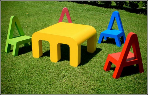 Детская мебель-алфавит от Alessandro di Prisco