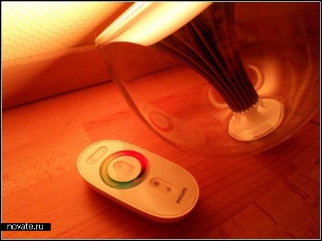 LivingColors lamp. Цветотерапия от Phillips