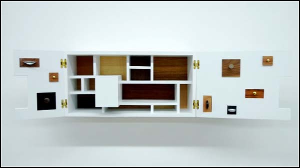 Psych Cabinet, шкаф-сейф с потайными ящичками