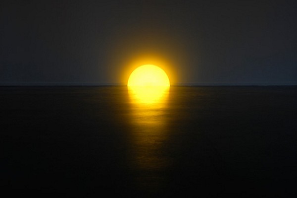 Skirting Board Sunset, светильник, имитирующий закат над морем