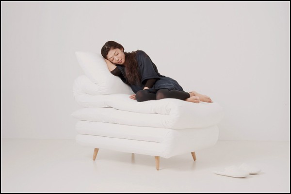 Sleepy Chair, или кресло как заменитель кровати
