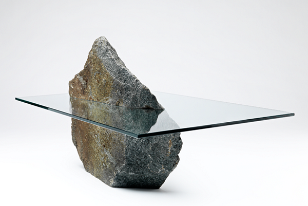 Archipelago II, стеклянно-каменный стол от Eagle Wolf Orca