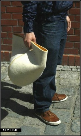 Сумка-*шлем* Unisex Bag от дизайнера Ryszard Rychlick