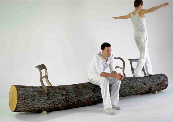 Tree trunk Bench от Jurgen Bey