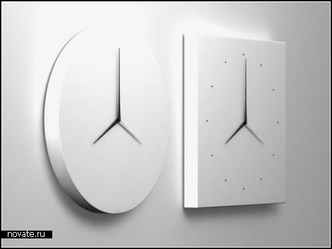 Часы Dual-Time Wall Clock от дизайнера Kit Men Keung