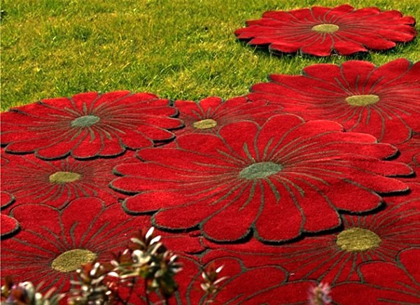 Flower Motif Rugs - цветочная поляна под ногами