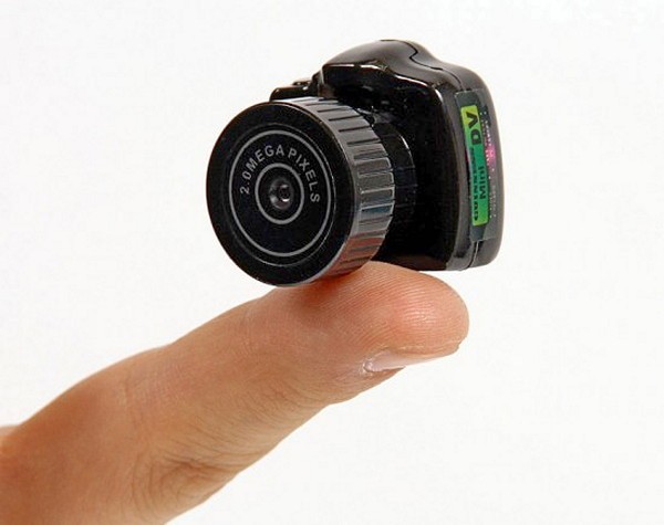 Самая маленькая в мире фотокамера MAME-CAM 