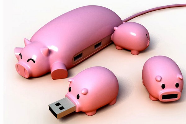 Pig Buddies, набор из USB-флешек и хаба в виде поросят