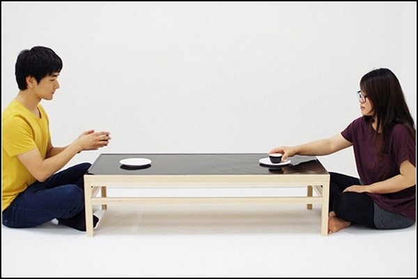 Стол Ripple Effect Tea Table от студии Hanna & Seo