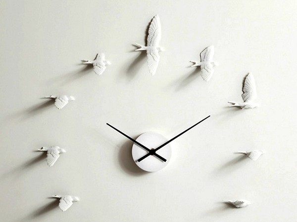Время в ласточках. Необычные настенные часы Swallow X clock
