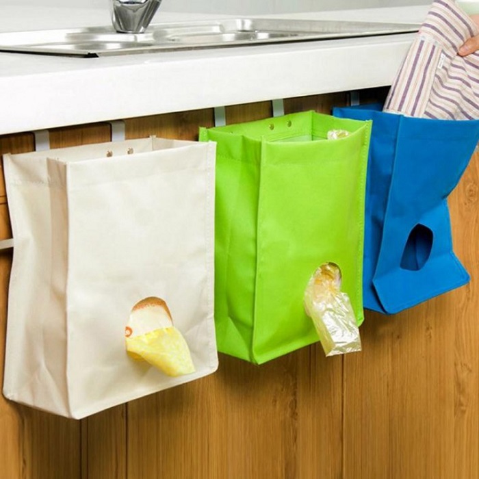 Как хранить пакеты на кухне: идеи, которые не приходили в голову