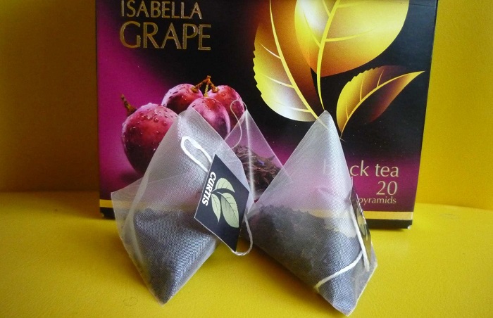 Чай в пирамидках стоит дороже за счет дизайна. / Фото: spasibovsem.ru