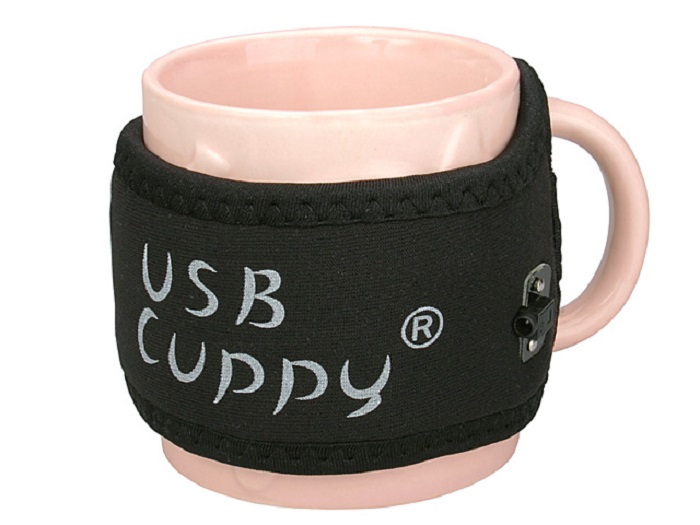 «Варежка» для чашки с подогревом от USB-кабеля. / Фото: doba.ru