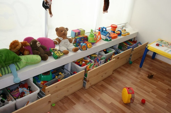 В комнате настоящий склад игрушек. / Фото: severdv.ru