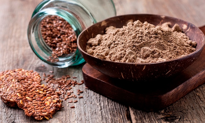 Льняная мука не только вкусная, но и полезная. / Фото: uzum.uz