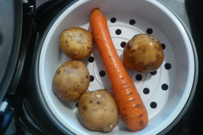 Морковь можно приготовить на пару. / Фото: pinterest.com