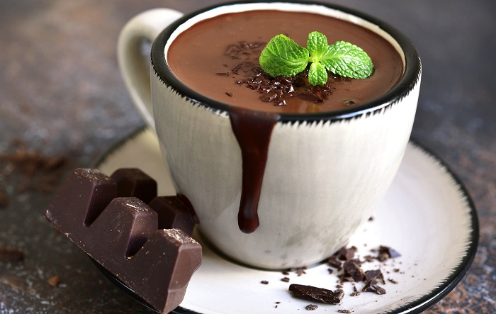 Какао с мятой и шоколадом. / Фото: pinterest.com