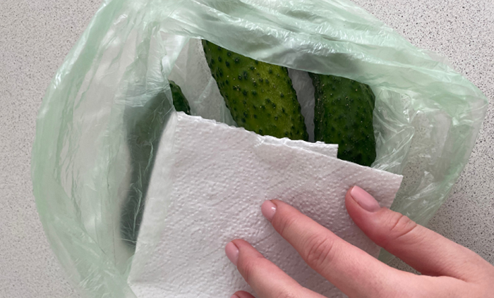 Избавьте огурцы от лишней влаги Избавьте огурцы от лишней влаги