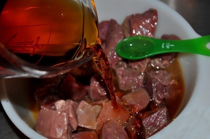 Для маринада нужен крепкий черный чай