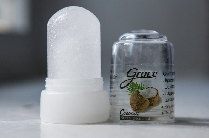 Минеральный дезодорант кристалл не содержит алюминий. / Фото: irecommend.ru