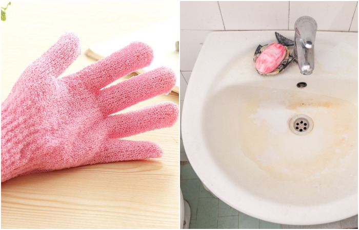 Перчаткой можно почистить грязную раковину