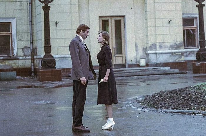 Кадр из фильма «Москва слезам не верит» Кадр из фильма «Москва слезам не верит»