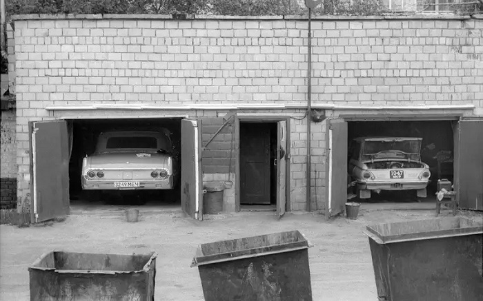 Гаражный кооператив в СССР. / Фото: zr.ru