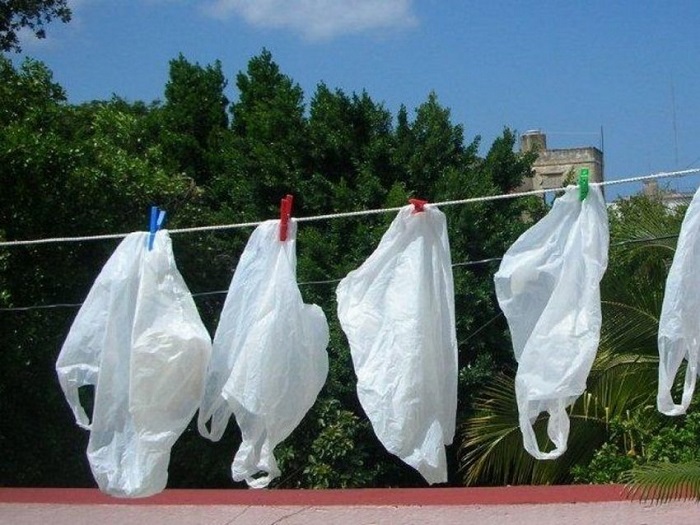 Пакеты мыли и вывешивали сушиться. / Фото: like-a.ru
