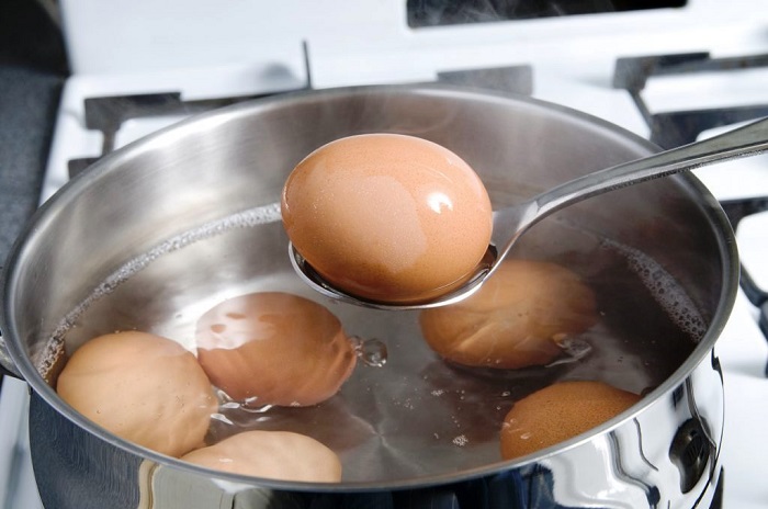Нельзя сварить полностью желтые яйца. / Фото: westsharm.ru