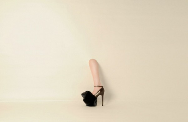Коллекция женской обуви осень-зима 2012 в стиле сюрреализм