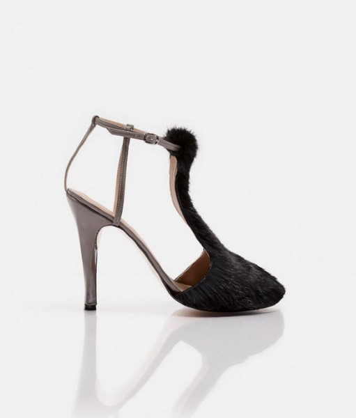 Коллекция женской обуви осень-зима 2012 в стиле сюрреализм